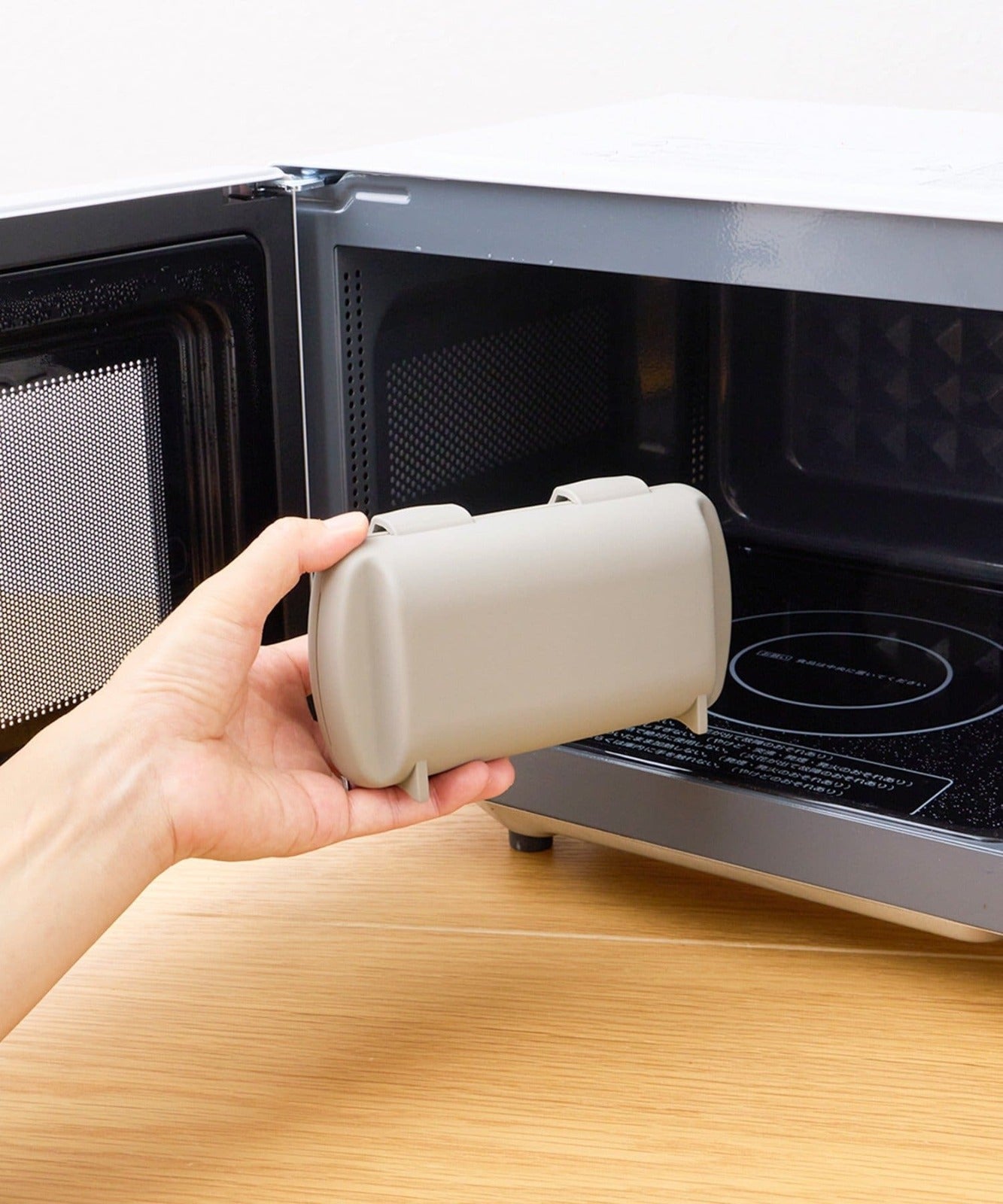 Microwave-Safe Half-Sized Hot Sandwich Maker / KITINTO