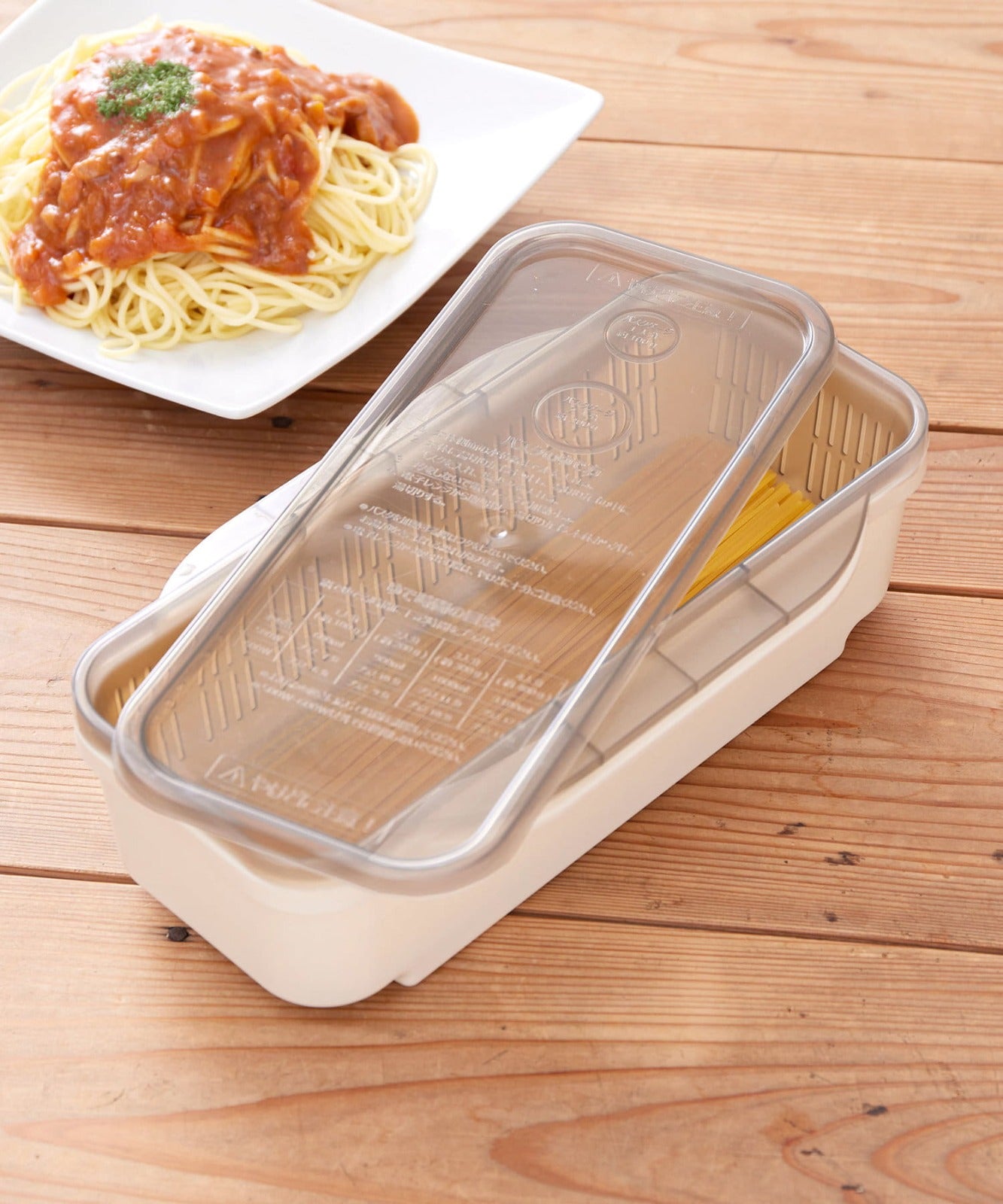 Pasta Maker: For 1-4 Servings / KITINTO