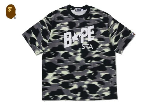 SCREEN CAMO STA LOGO RELAXED FIT TEE