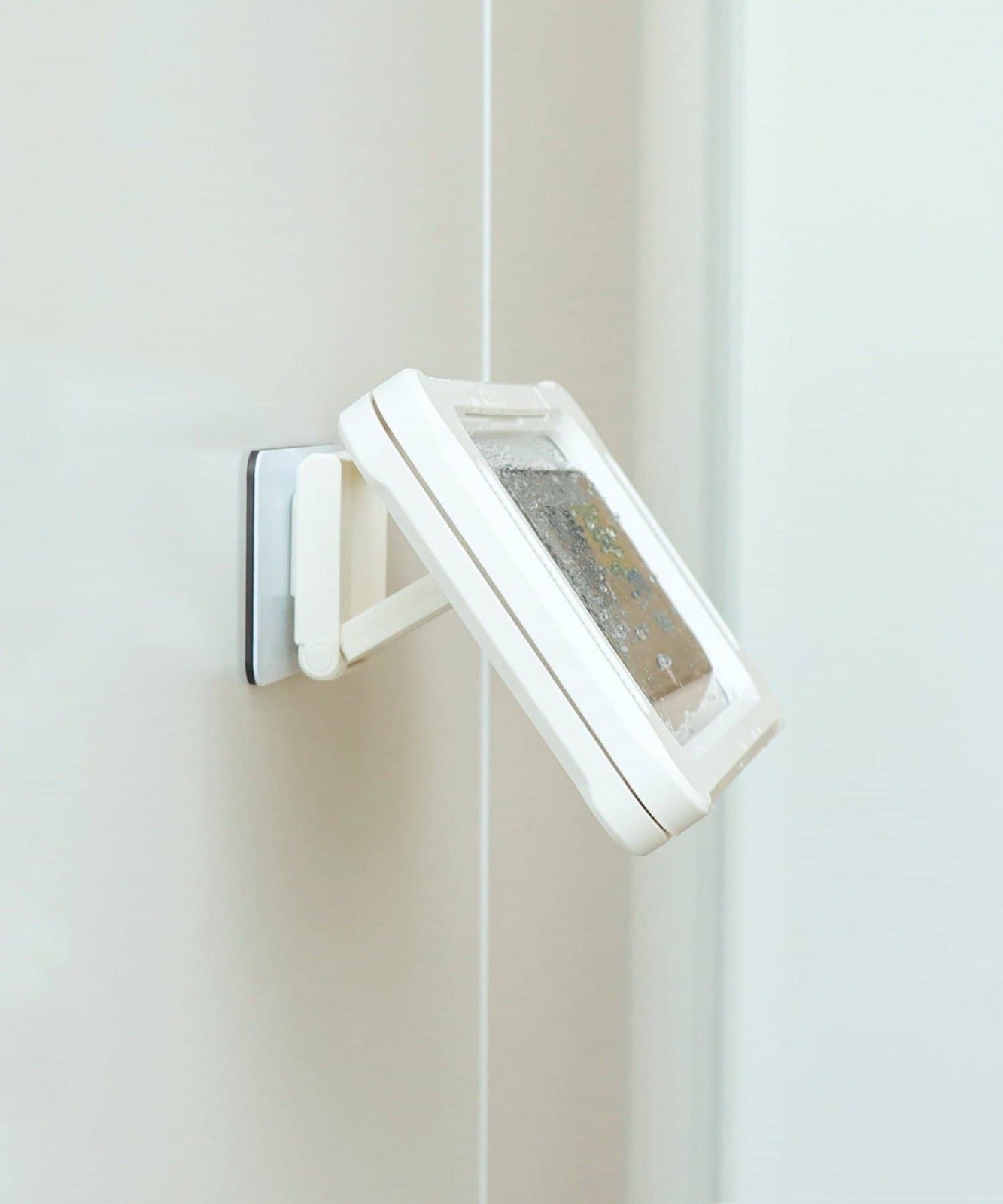 Water-Resistant Smartphone Case Plus